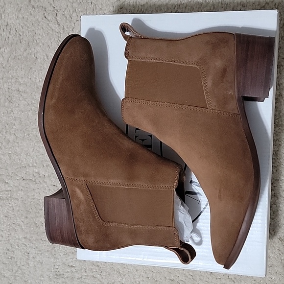 Steve Madden Dover suede boots Sz 7.5 EUC - Picture 2 of 5